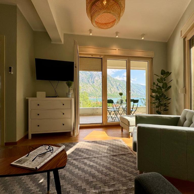 Olea Apartments Orahovac - One-Bedroom Apartment with Balcony and Sea View - 10