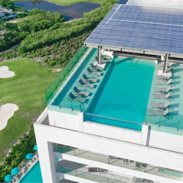 Dreams Vista Cancun Golf & Spa Resort - All Inclusive - Preferred Club Ocean View King - 6