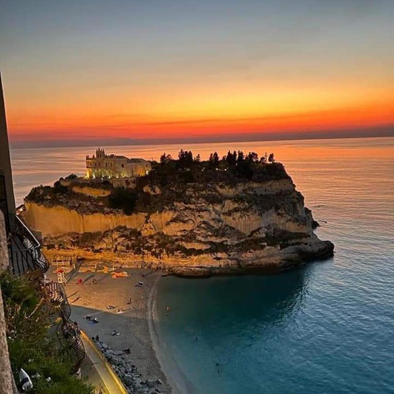 Accommodation "Il Tramonto Rosso" Free Private Parking - Appartamento con 2 Camere da Letto - 27