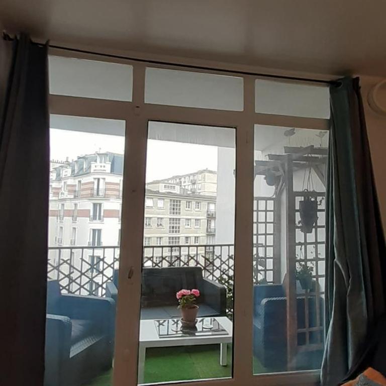Chambre pour 4 chez Rihani près de la Tour Eiffel - Chambre Double - 28