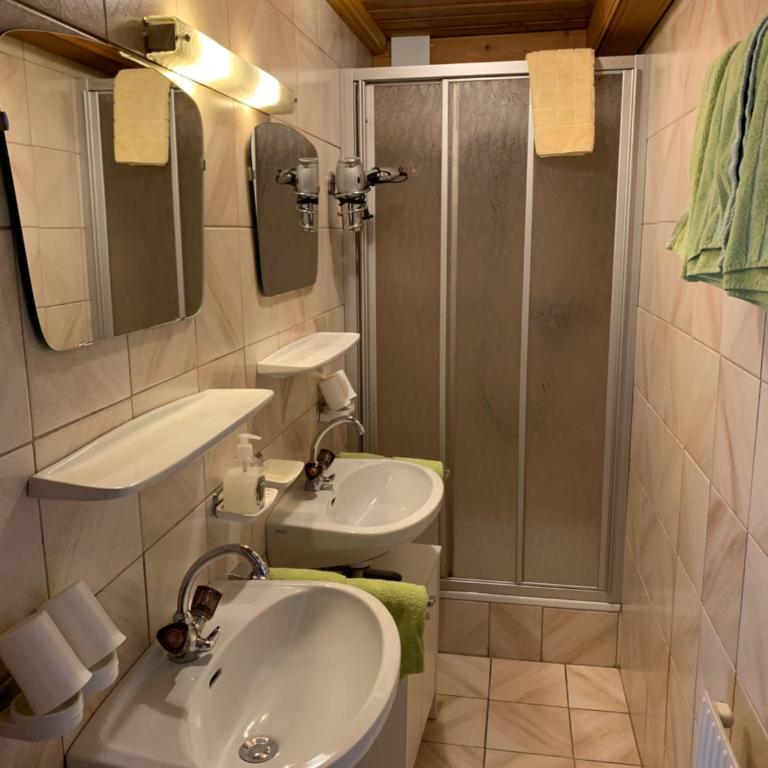 Apart Bella Vista - Wohnung und Garni - Apartment mit 2 Schlafzimmern und Bergblick - 14
