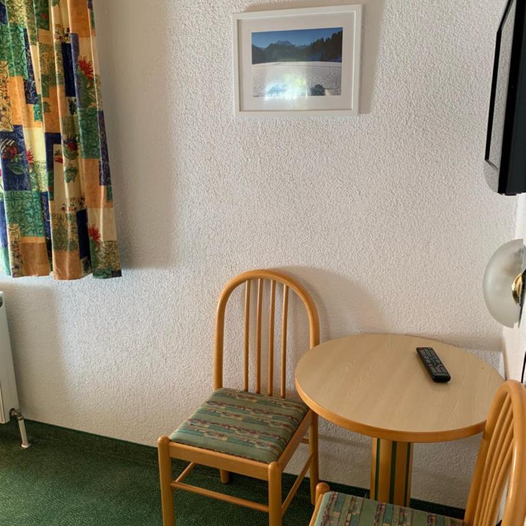 Apart Bella Vista - Wohnung und Garni - Apartment mit 2 Schlafzimmern und Bergblick - 15