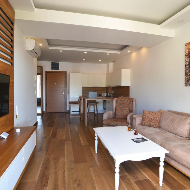 New Chill and Go Apartments - Apartment with Sea View - 22