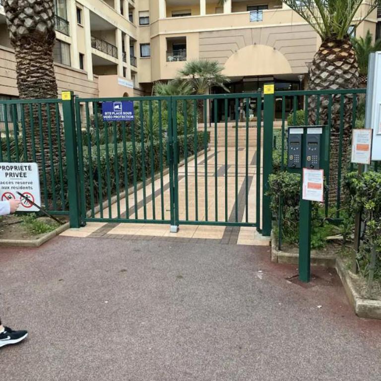 Bord de mer, terrasse, tout à pieds - Appartement 2 Chambres - 17