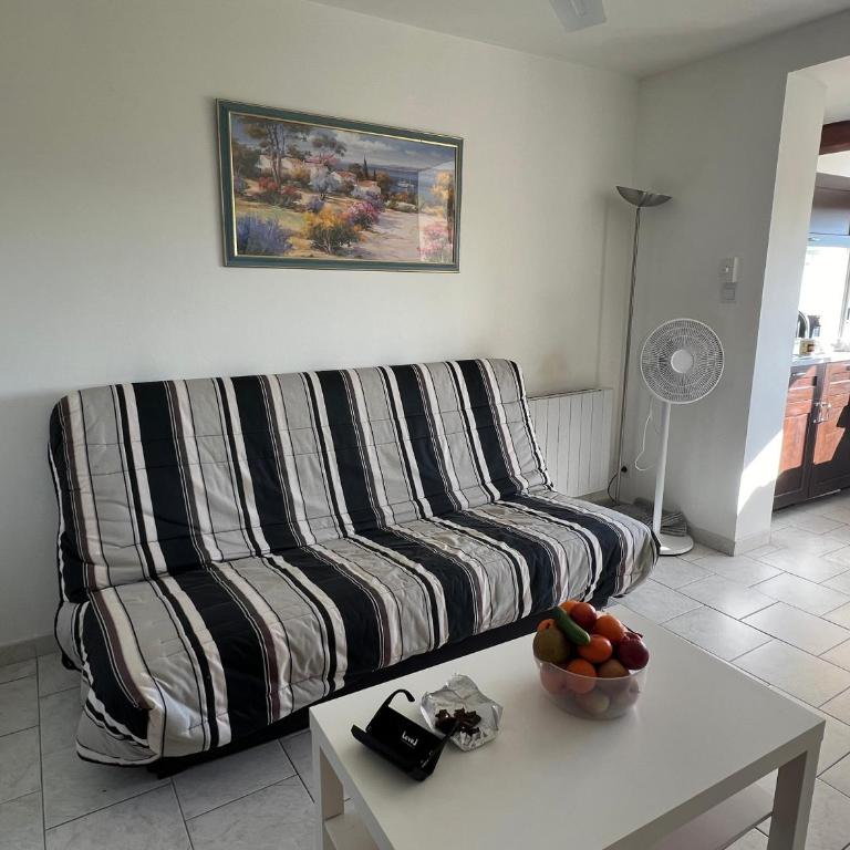 Joli studio très clair à proximité mer pour 3 personnes - Studio - 6