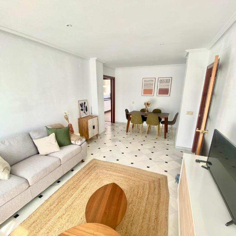 ÁTICO Centro y Playa - Apartamento de 3 dormitorios - Planta Alta - 40