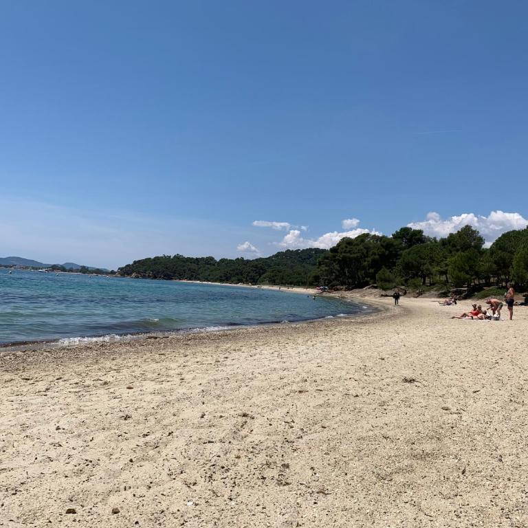 Joli studio très clair à proximité mer pour 3 personnes - Studio - 30