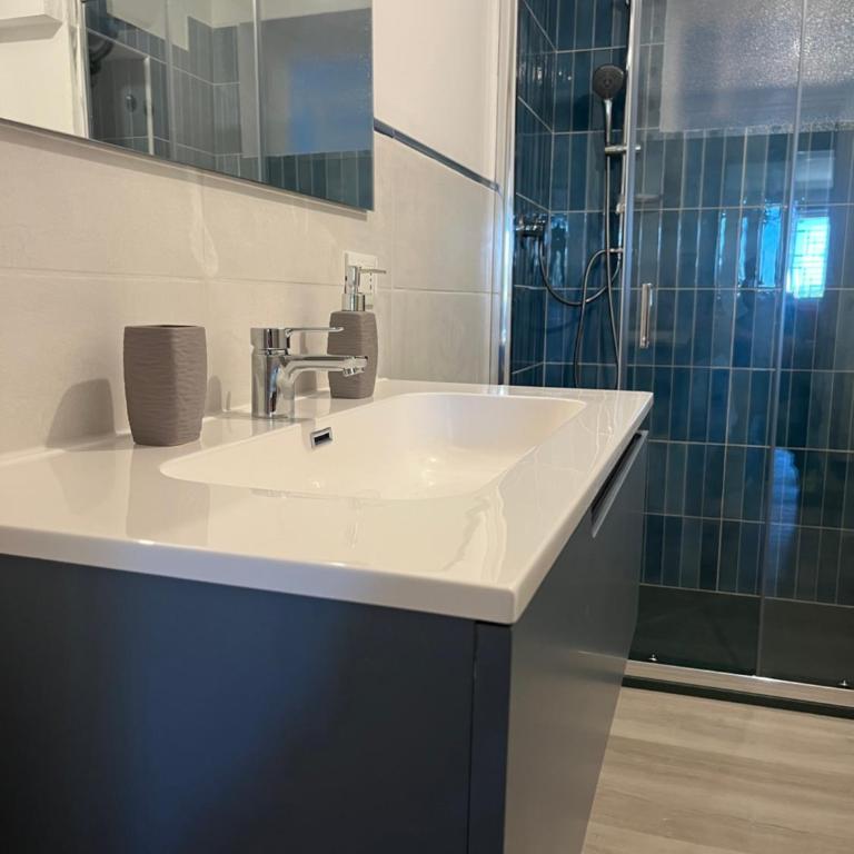 Porta Addaura - Two-Bedroom Apartment - 17