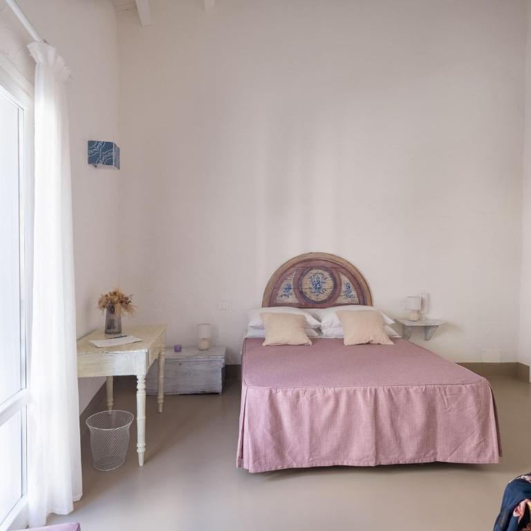 Tannur B&B - Family Room with Balcony and Partial Sea View - 2
