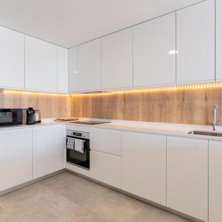 DON LEO Charming 3 Bedroom apartment in Estepona close to the sea - Apartment - 19
