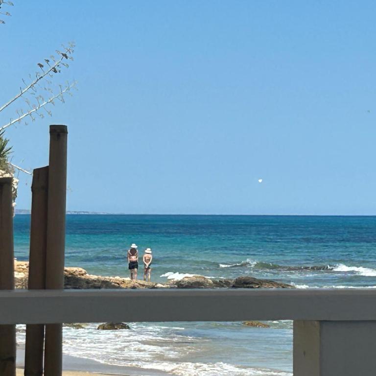 Blue Space 50 meters from the sandy beach, parking & wifi - Casa con 2 Camere da Letto - 43