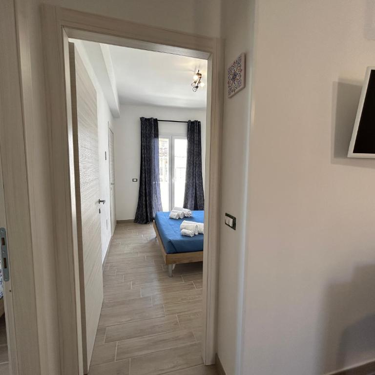 Blue Space 50 meters from the sandy beach, parking & wifi - Casa con 2 Camere da Letto - 20