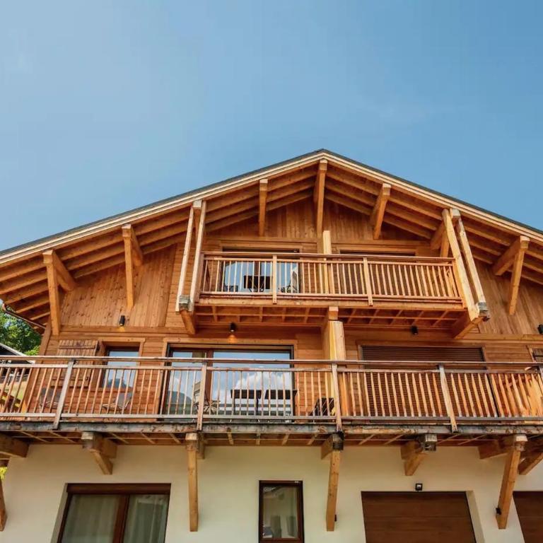 Chalet familial de 6 chambres dominant Saint-Gervais classé 4 étoiles - Chalet - 52