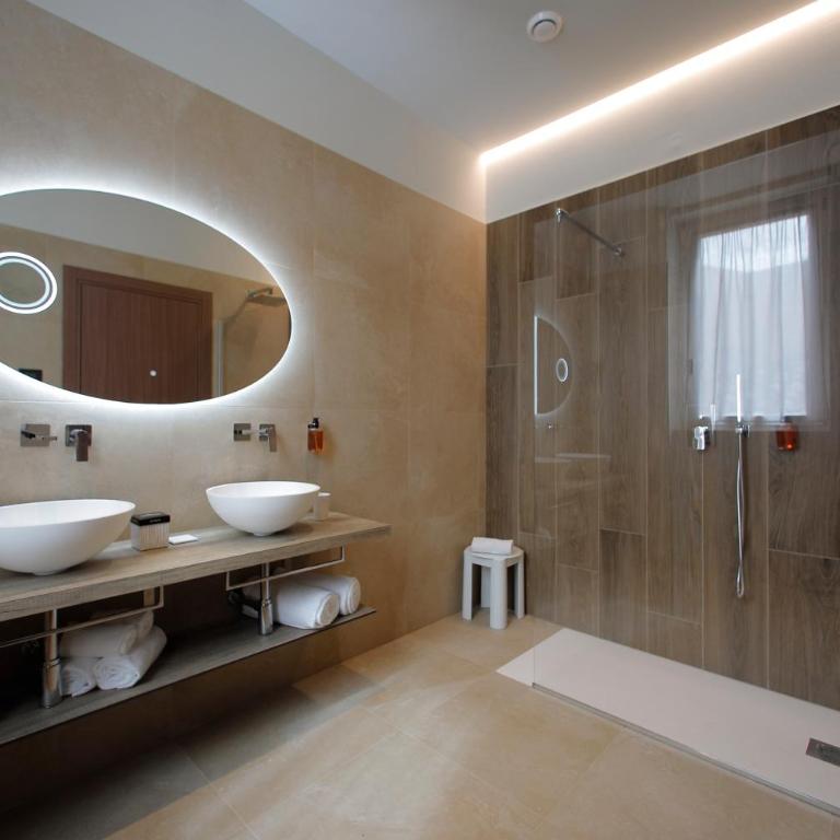 Hotel Namia by Dori - Junior Suite - 9