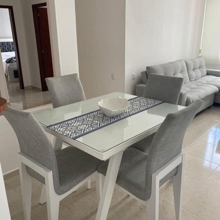 Acogedor apartamento buena ubicacion - Apartamento de 3 dormitorios - 1
