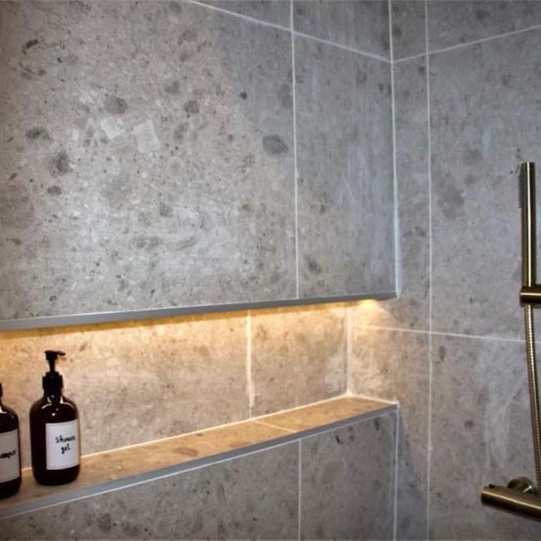 Hôtel Metz mon amour, un séjour à 200m de la cathédrale ! Classé 3 étoiles ! - Appartement 1 Chambre - 28