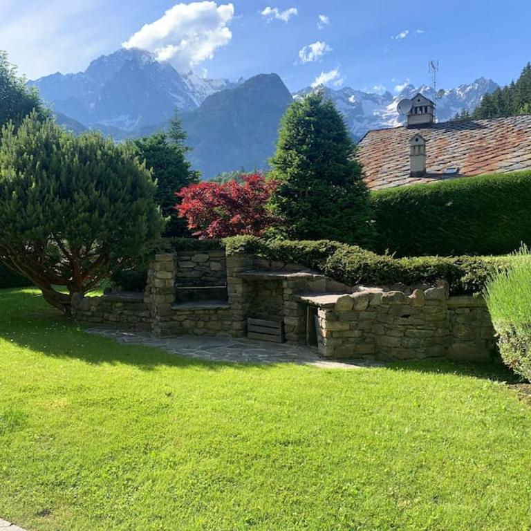 Monte Bianco elegant villa apartment Courmayeur - Appartamento - 1