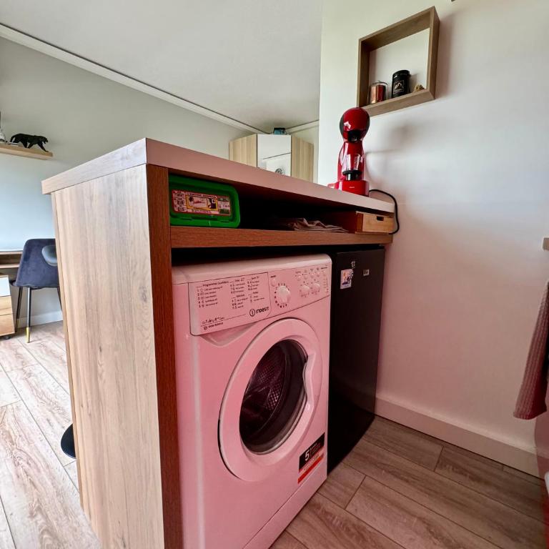 Appartement centre ville - Accès piscine - 300M de la plage - Apartamento de 1 dormitorio - 6