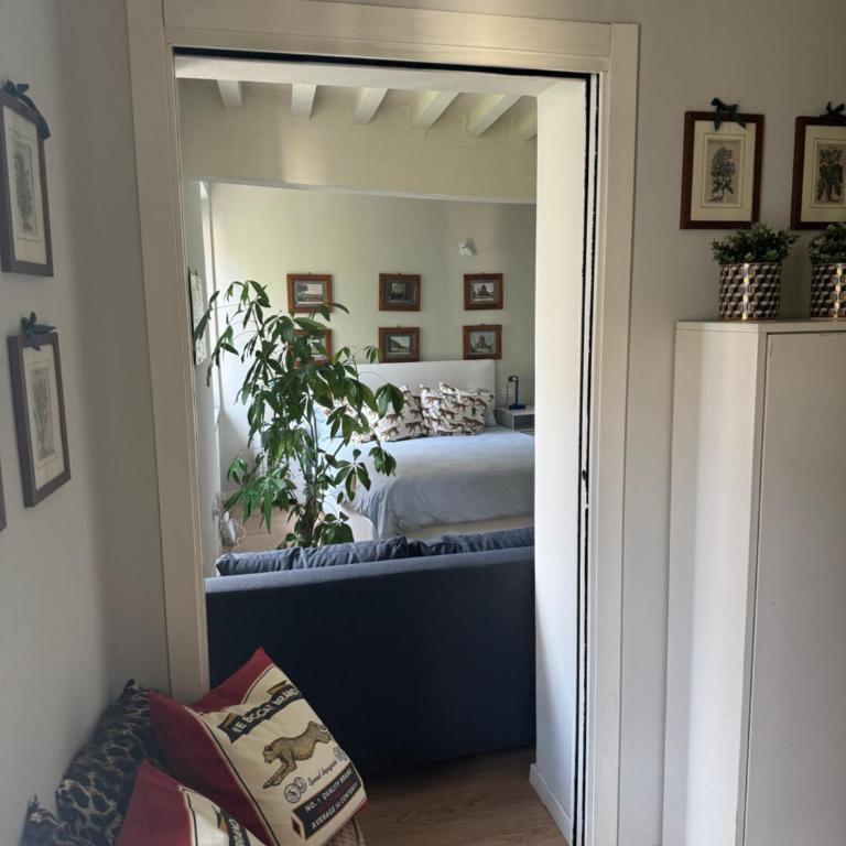 Beautiful Center Apartments - posti auto privati prenotabili - Appartamento Deluxe con 2 Camere da Letto - 11