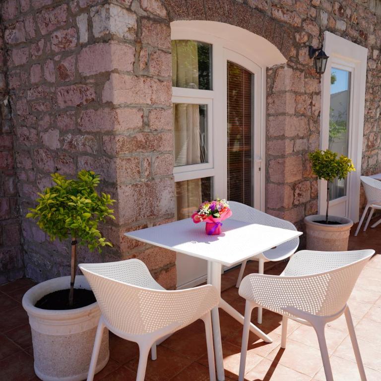 Apartments Pavlovic - Studio Apartment - 1