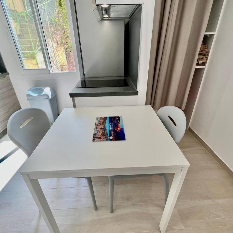 one bedroom appartment nice View near Monaco - Chambre Simple - 13