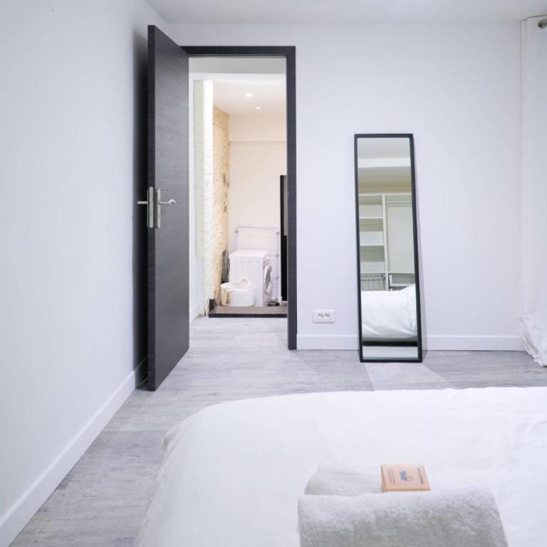 La loge des Carmélites Coeur de Nantes WIFI - Appartement - 3