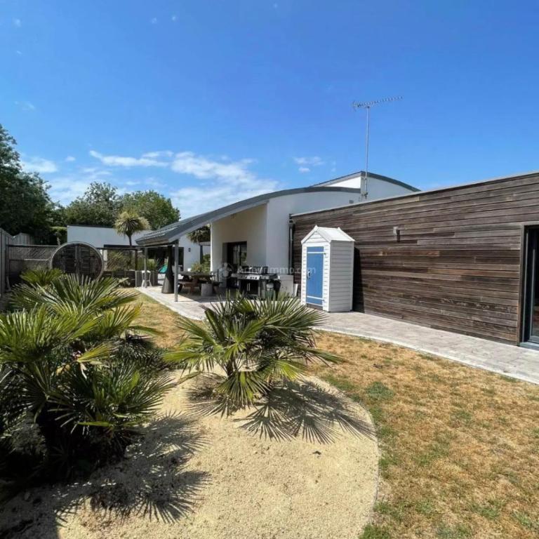Summer House - Villa avec Piscine Privée - 39