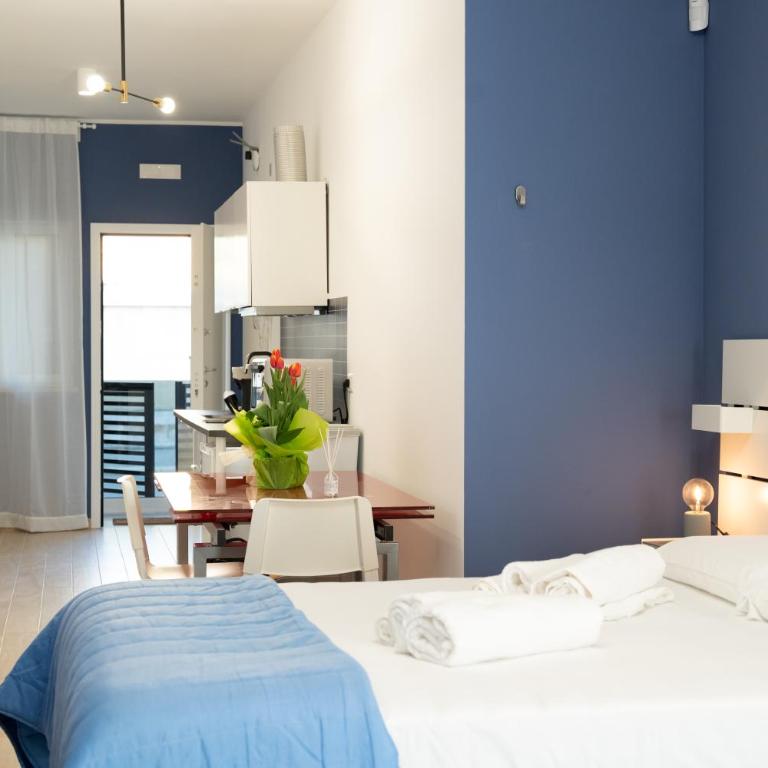 PALAZZO ENNIO - Deluxe Double Room with Extra Bed - 17