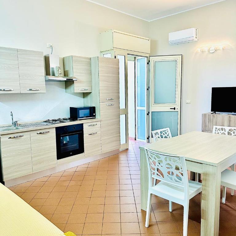 Appartamenti Sul Mare - Appartamento con 2 Camere da Letto - 1