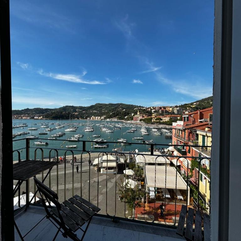 Suite Ventidue - Fronte Mare - Appartamento con 1 Camera da Letto e Balcone - 9