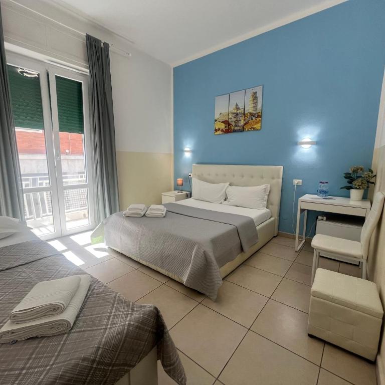 Hello Pisa B&B - Triple Room with Private Bathroom - 1