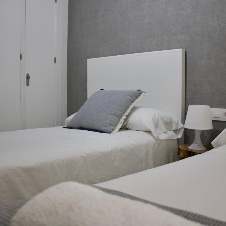 Las Antillas by RentCadiz - Apartamento de 2 dormitorios - 48