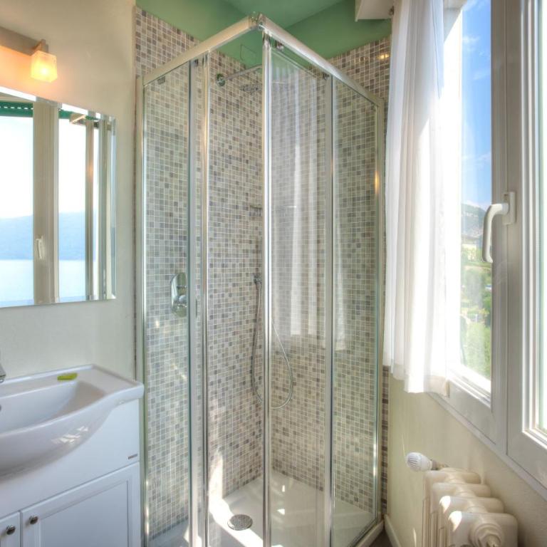 Hotel Villa Europa - Suite con Balcone e Vista Lago - 9
