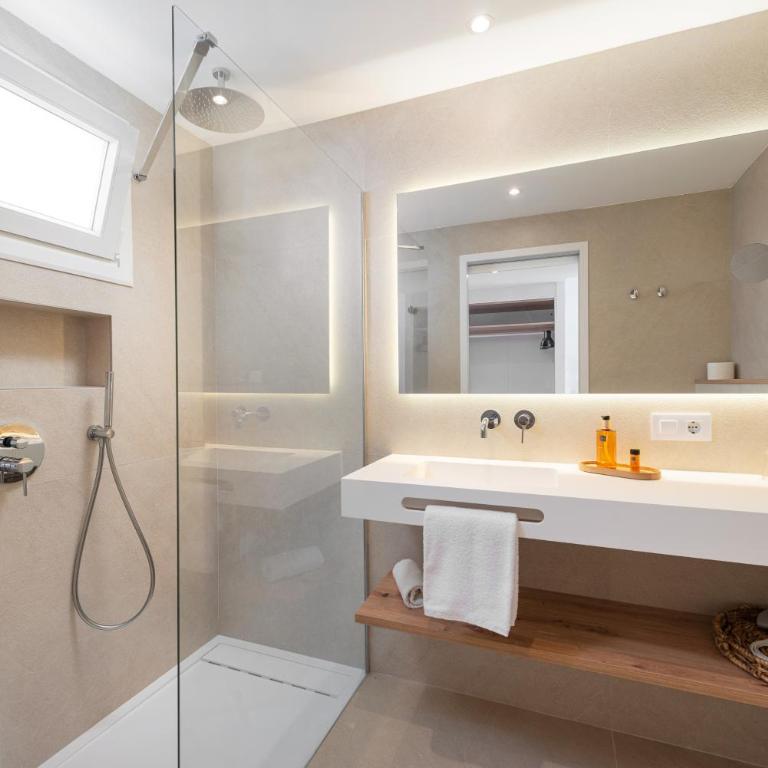 Bauló Mar Apartments - One-Bedroom Standard Apartment - 3