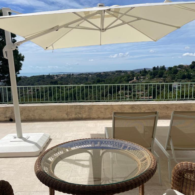 La Bergerie B&B - Suite Lit King-Size - Vue sur Mer - 13