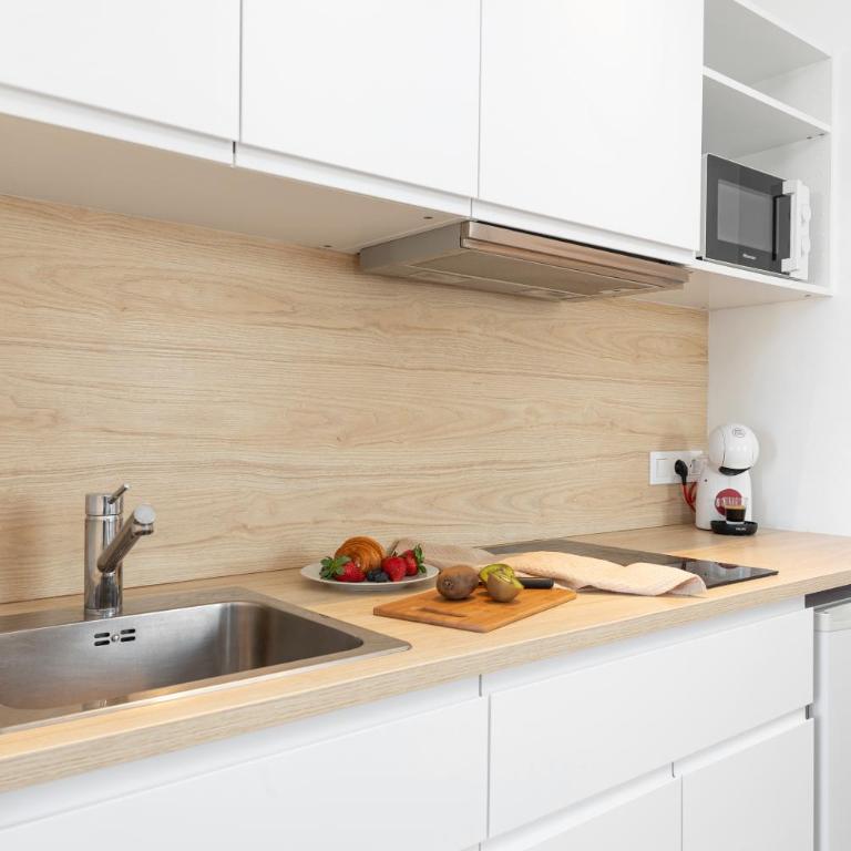 Bauló Mar Apartments - One-Bedroom Standard Apartment - 2