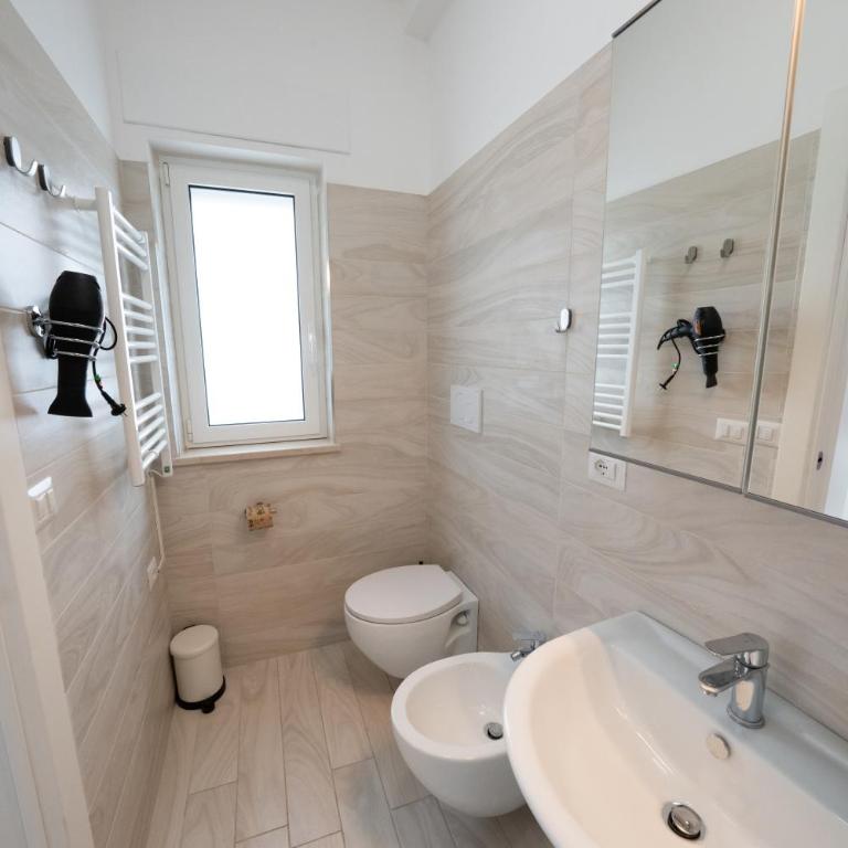 PALAZZO ENNIO - Suite with Balcony - 12