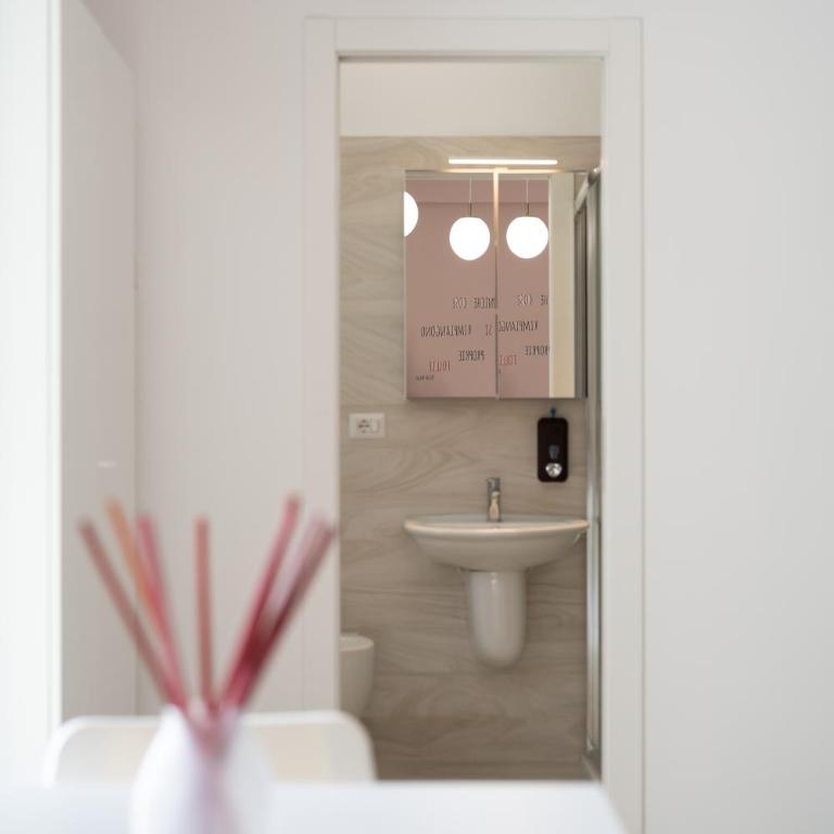 PALAZZO ENNIO - Suite with Balcony - 13