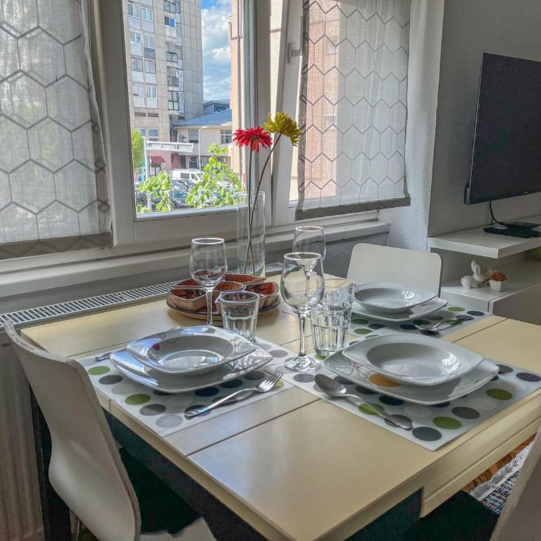Bell Apartment - Two-Bedroom Apartment - 3