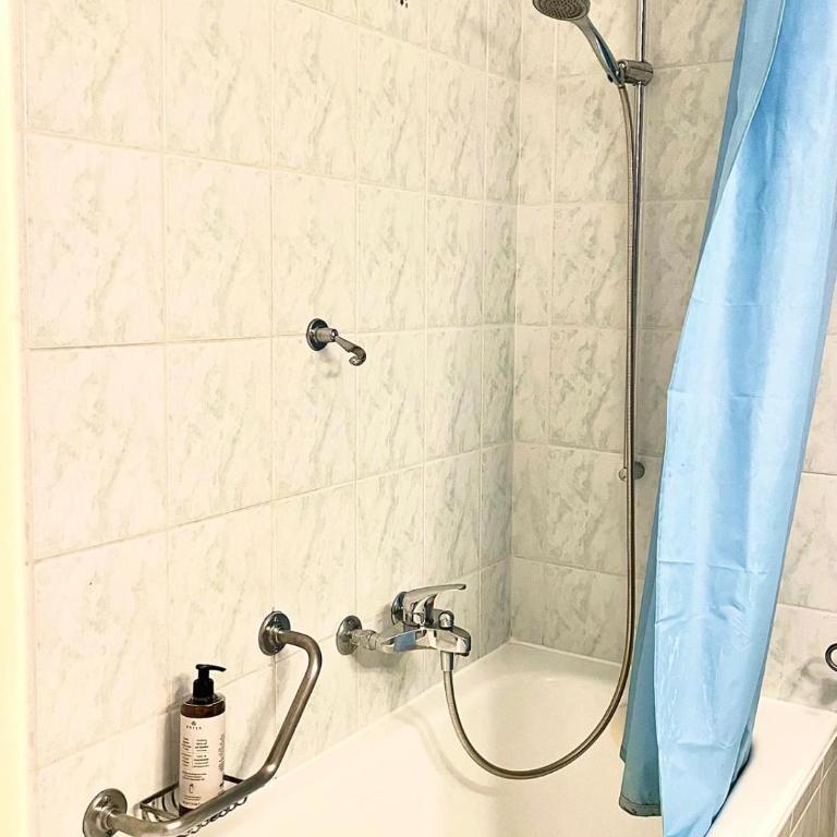 Studio Anémones, meublé, équipé, Monthey - Apartment - 8