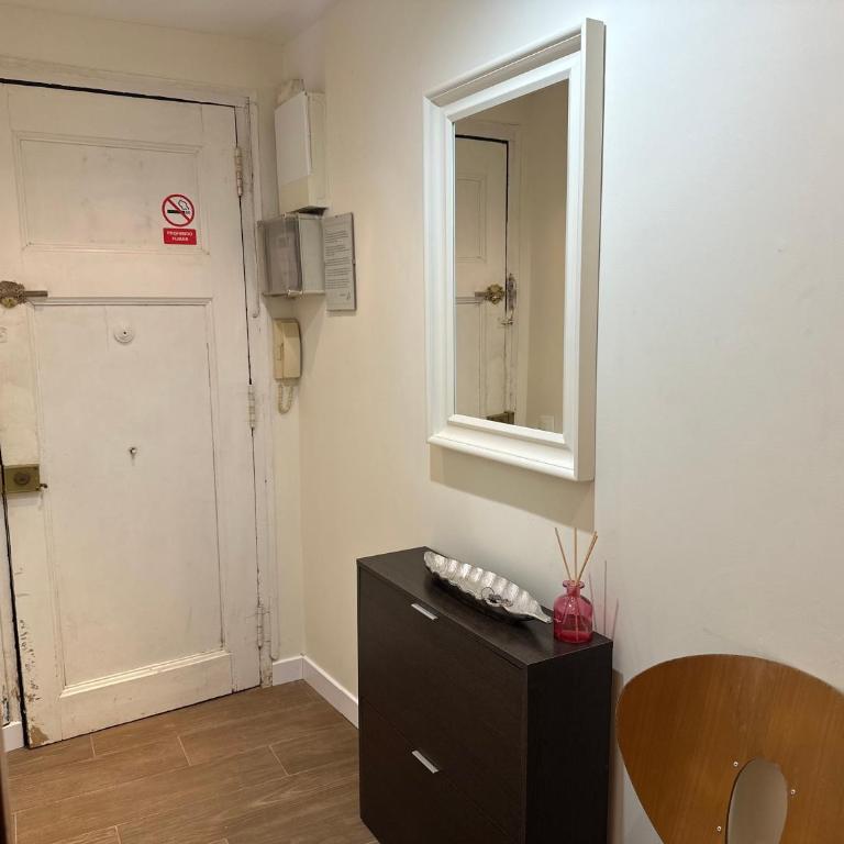 Nice apartment close PARK GÜELL 2 - Two-Bedroom Apartment - 14
