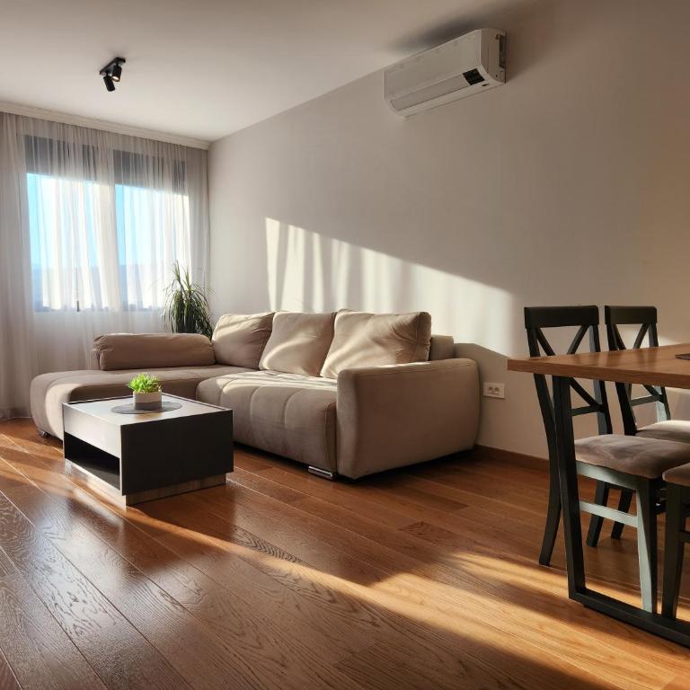 Green Apartments Podgorica With Garage - Two-Bedroom Apartment - 16