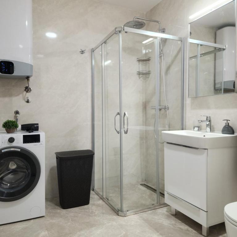 Green Apartments Podgorica With Garage - Deluxe King Studio - 9