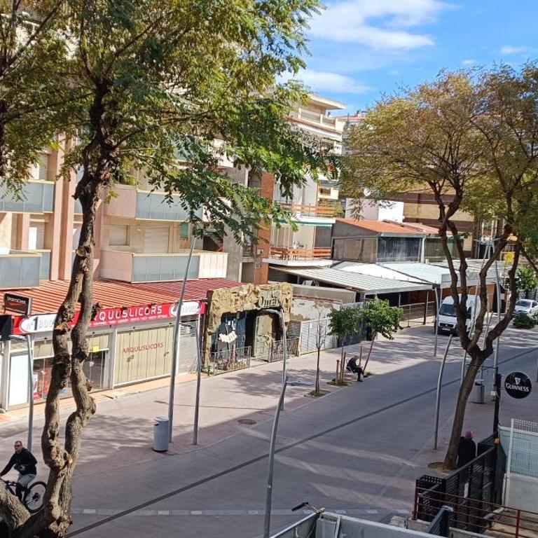 chez Chantal zone touristique garage gratuit - Apartamento de 3 dormitorios - 48