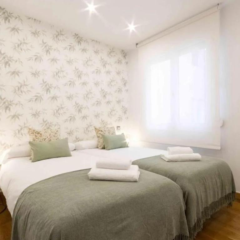 Apartamento 4 pl 5 min playa WI FI - Apartamento de 3 dormitorios - 5