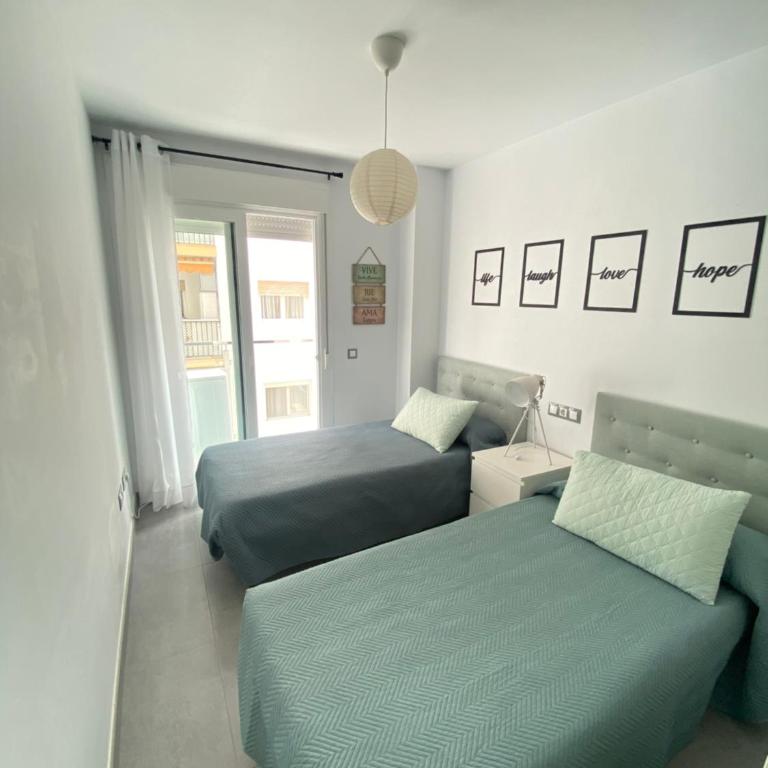 Apartamento Nogamar en Fuengirola, a 50 metros de la playa - Apartamento de 2 dormitorios - 3