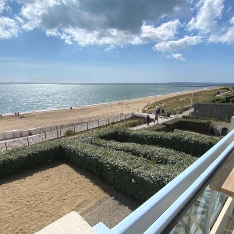Sur la plage de Bonne Source les pieds dans l'eau - Apartment mit 1 Schlafzimmer - 1