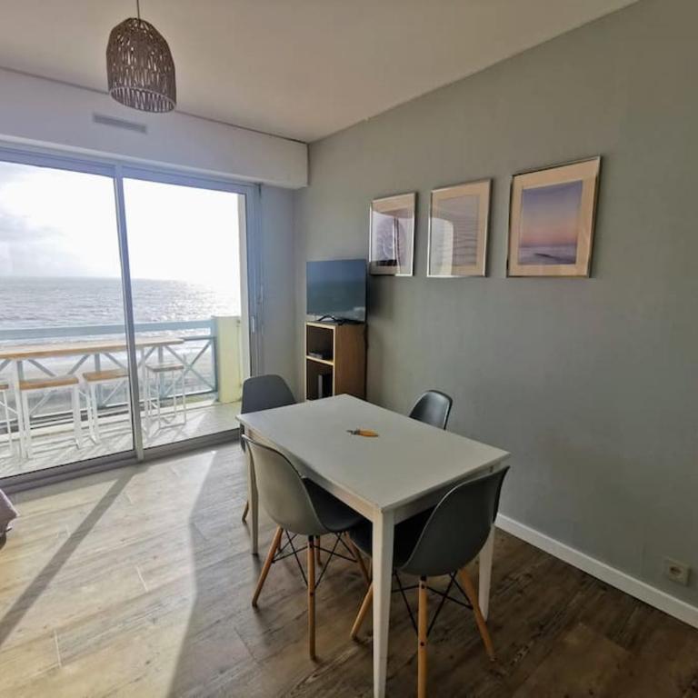 Sur la plage de Bonne Source les pieds dans l'eau - Apartment mit 1 Schlafzimmer - 13