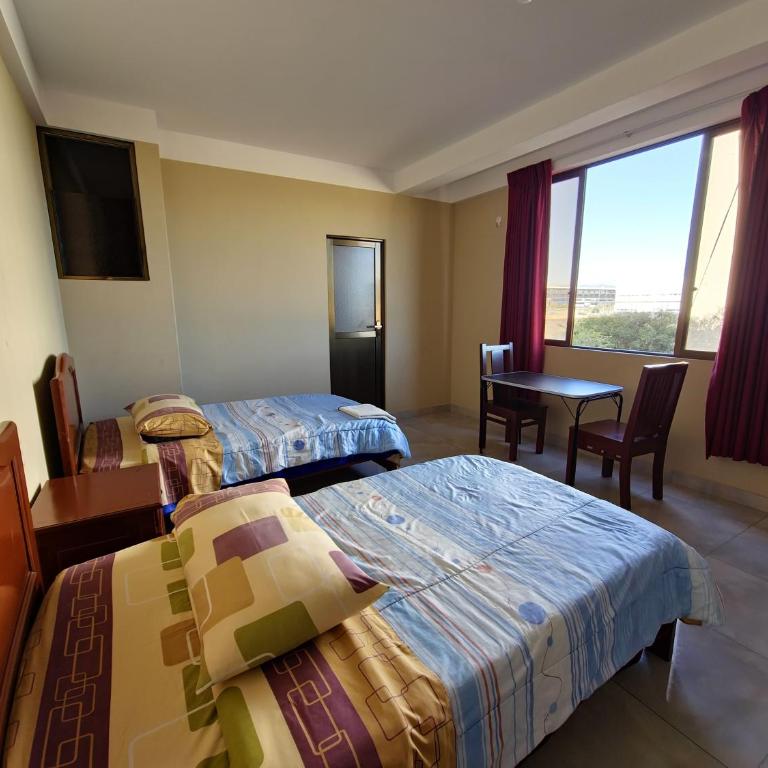 HOSTAL GALO - Habitación Doble con baño privado - 1 o 2 camas - 6