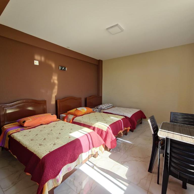 HOSTAL GALO - Habitación Triple - 5